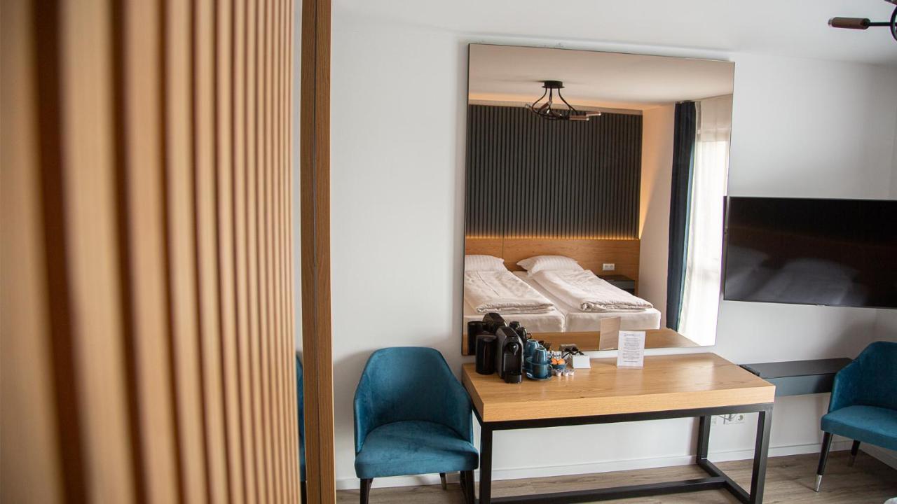 Rheinapart Hotel Und Boardinghouse Bornheim  Εξωτερικό φωτογραφία